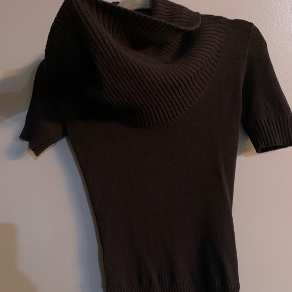 BCBGMaxazria. Women’s relaxed turtleneck, three-quarter sleeve sweater. Size XS. - Picture 7 of 8